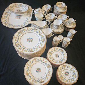 Beautiful Fine Antique Minton English Bone China, Excellent Condition